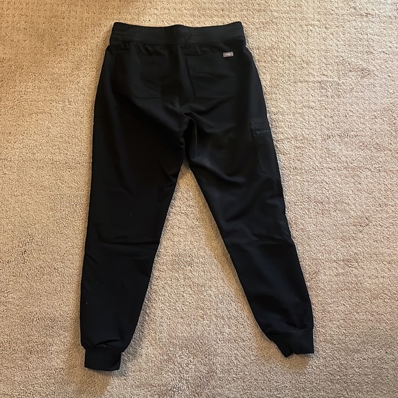 Figs Scrub Pants - Picture 2 of 5